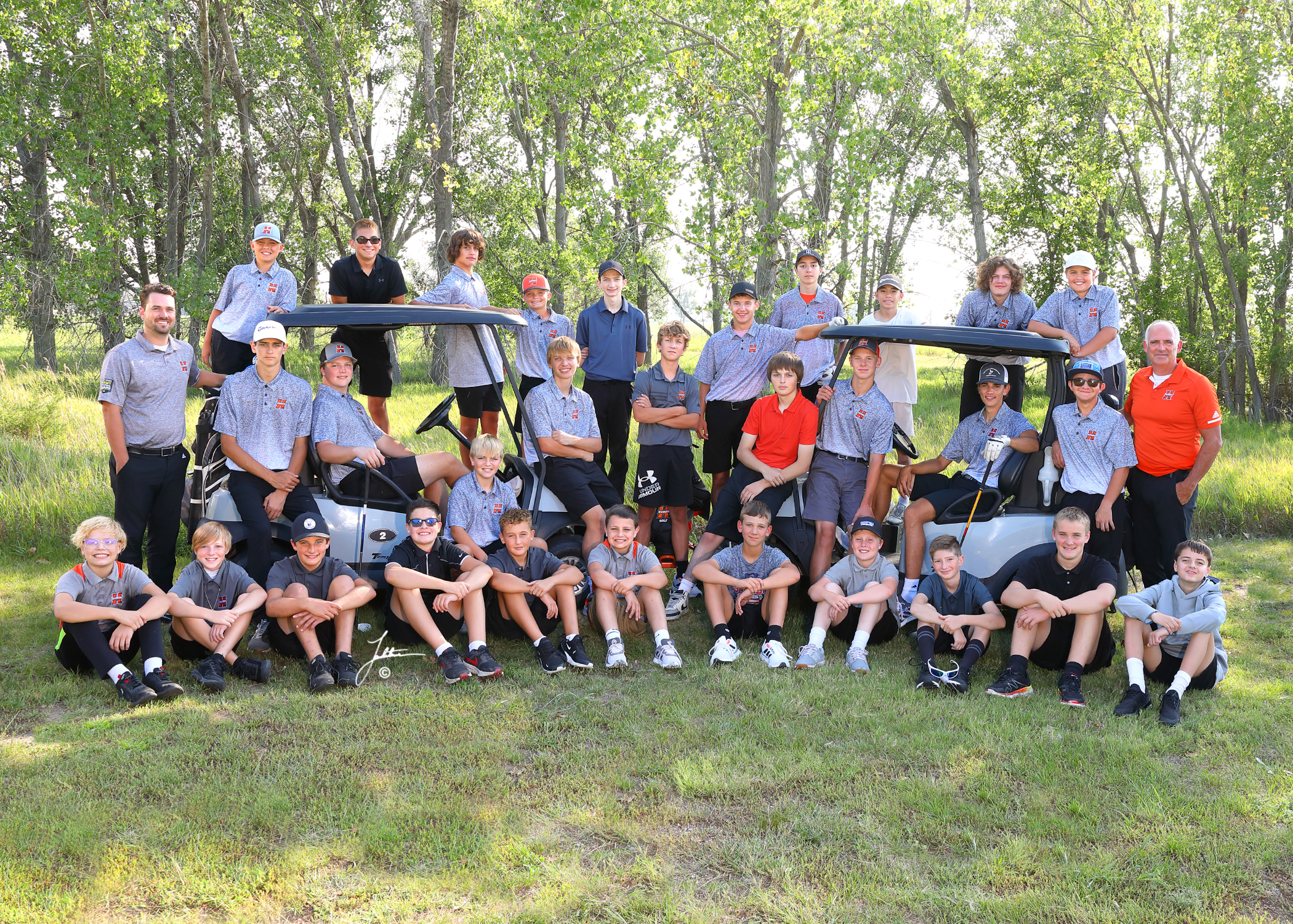 Huron Boys Golf 2023.jpg